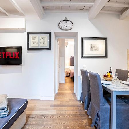 Suite In Pz. Michelangelo: Due Camere Con Due Bagni Florence Exterior photo