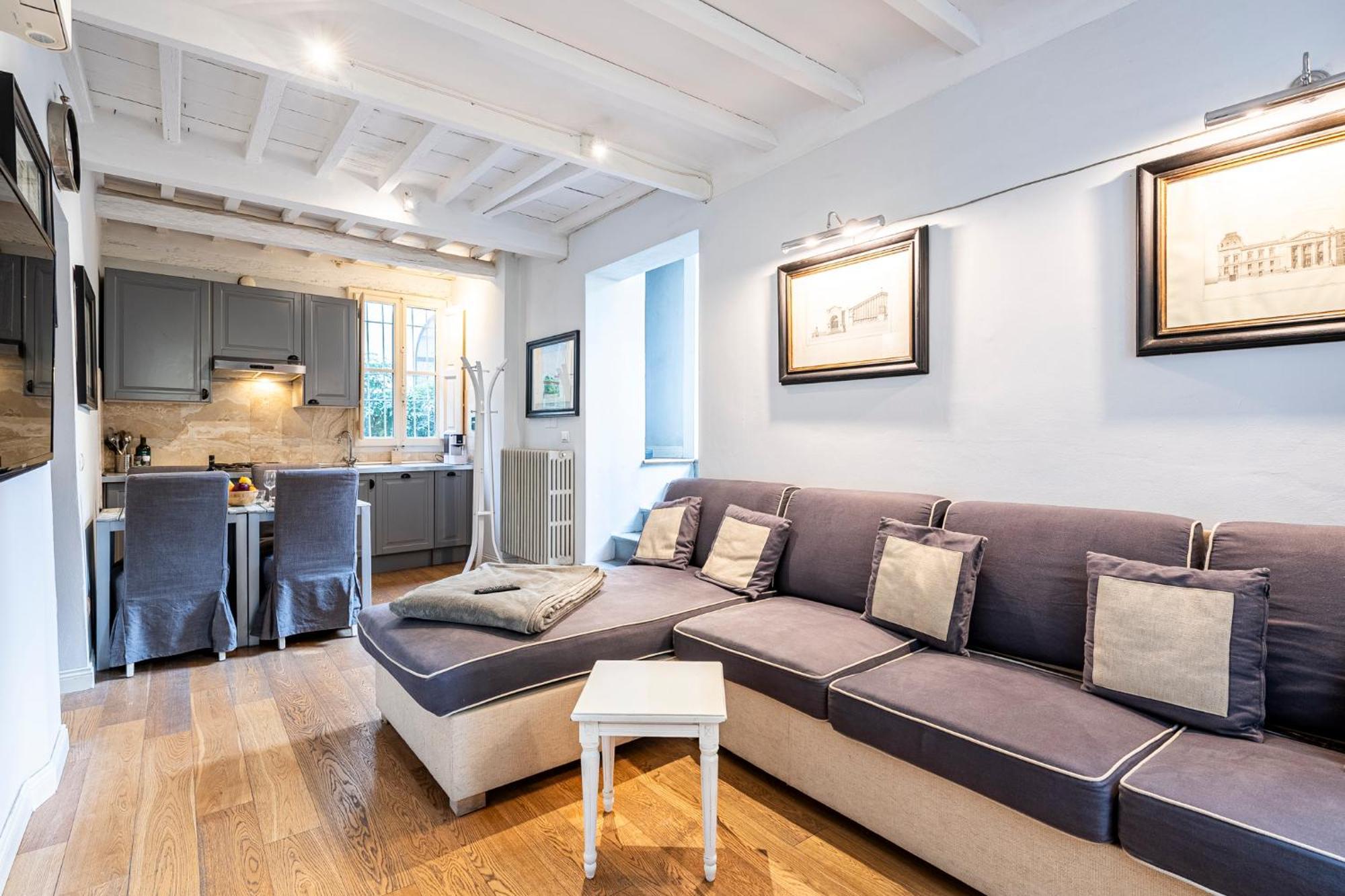 Suite In Pz. Michelangelo: Due Camere Con Due Bagni Florence Exterior photo