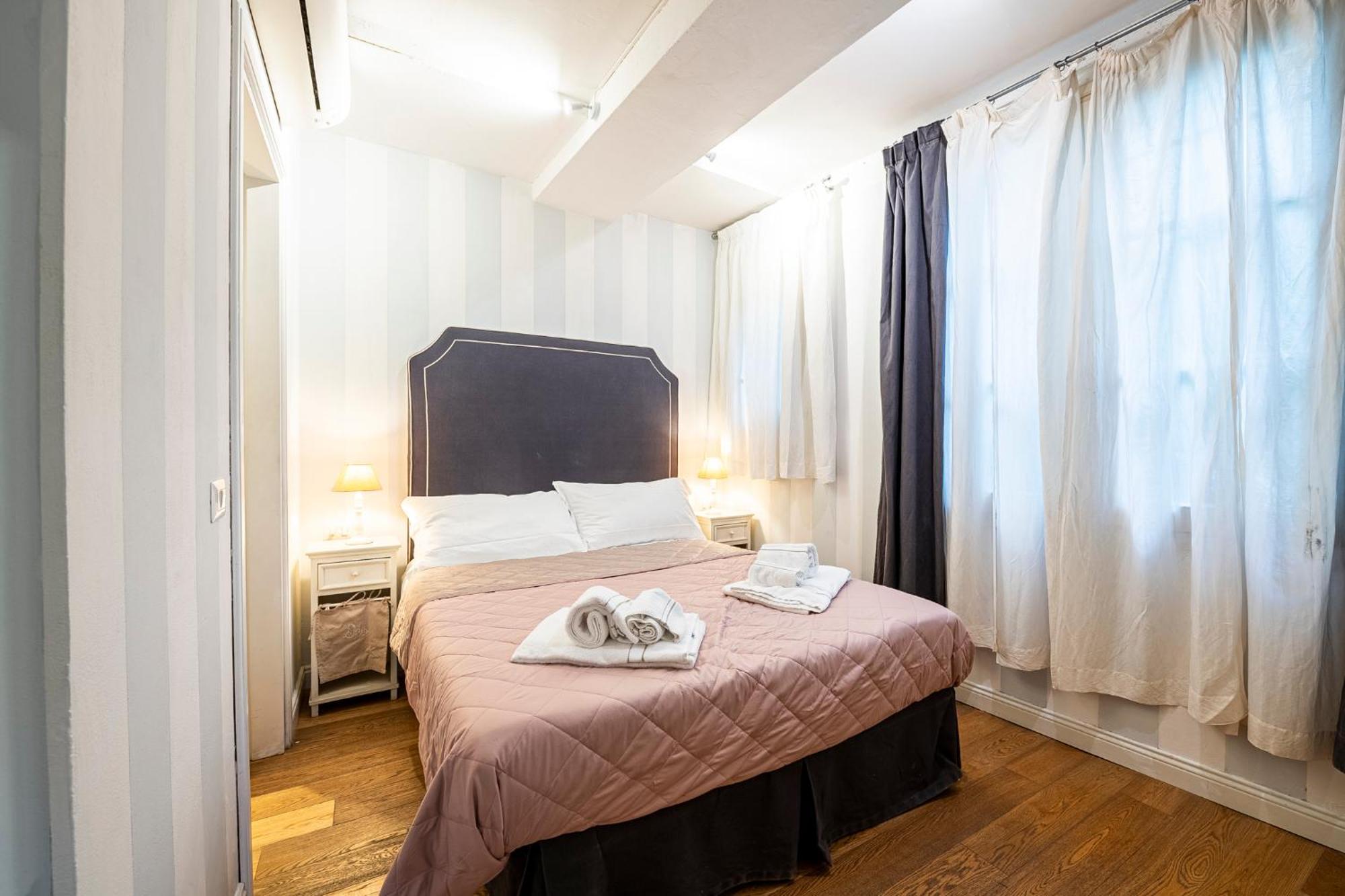 Suite In Pz. Michelangelo: Due Camere Con Due Bagni Florence Exterior photo